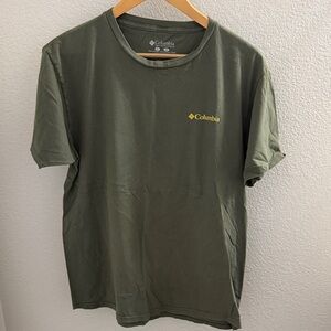 Columbia Men's Olive Short Sleeve Graphic Tee